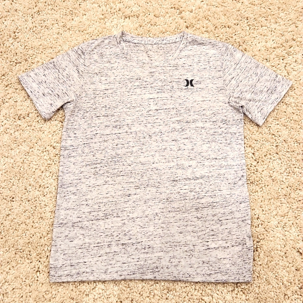 Hurley T-shirt size XL 13-15Y